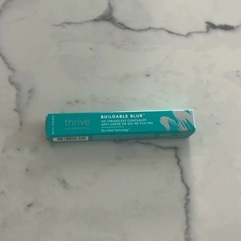Thrive cosmetics buildable blur in shade very deep